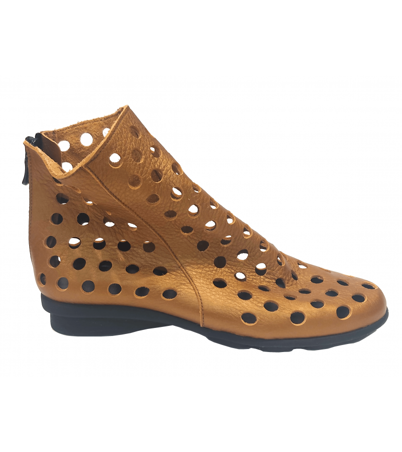 Arche - Dato Solar (Gold) Leather
